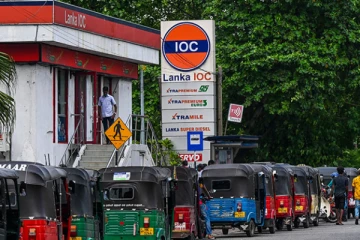 IOC ඇතුළු සමාගම් තුනකට ඒකාධිකාරය…සිපෙට්කෝ බලය අතහරී.. විශේෂ හෙළිදරව්වක්