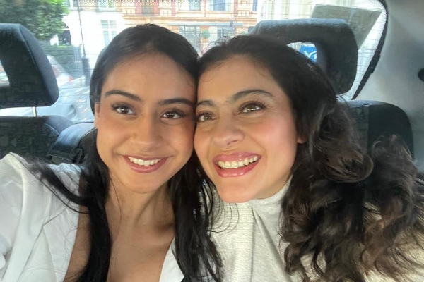 நடிகை கஜோல் மகளா இது? பொது இடத்திற்கு எல்லைமீறிய கிளாமர் உடையில் வந்த வீடியோ | Nysa Devgan Hot Pink Dress For Party