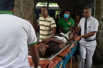 தொடருந்தில் செல்பி எடுக்க சென்ற சிறுவனுக்கு நேர்ந்த கதி