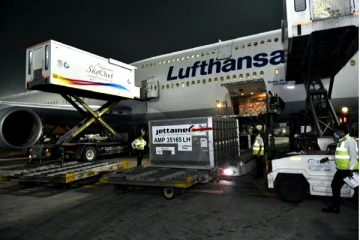 இந்தியாவுக்கு 3 'ஆக்சிஜன் தொழிற்சாலை'களை அனுப்பும் பிரித்தானியா!