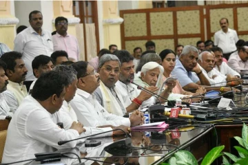 கர்நாடகாவில் மதமாற்றம் தடை சட்டம் வாபஸ், பாட புத்தகத்தில் மாற்றம் - சித்தராமையா அதிரடி உத்தரவு!