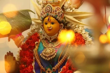 நாளை(16.08.2024) பெண்கள் கடைபிடிக்கவேண்டிய முக்கியமான விரதம்