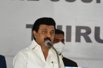 காவலர் தாக்கி பலியான  குடும்பத்திற்கு ரூ.10 லட்சம் நிவாரணம்: தமிழக அரசு!