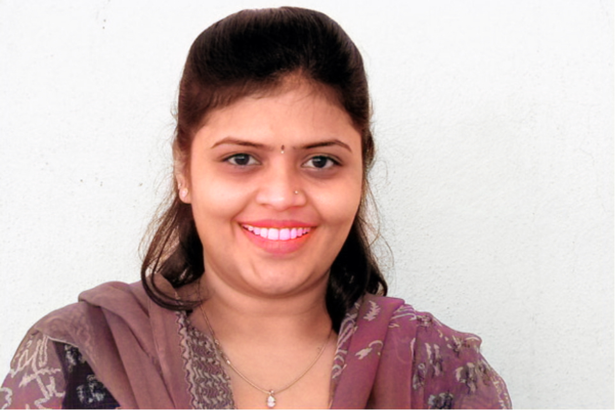 நகைச்சுவை மன்னன் நடிகர் கவுண்டமணியின் மகளை பார்த்துள்ளீர்களா.. புகைப்படம் இதோ பாருங்க | Tamil Actor Goundamani Daughter Photo நகைச்சுவை மன்னன் நடிகர் கவுண்டமணியின் மகளை பார்த்துள்ளீர்களா.. புகைப்படம் இதோ பாருங்க | Tamil Actor Goundamani Daughter Photo