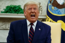 அதிபர் டொனால்ட் டிரம்ப்க்கு எதிராக Youtube எடுத்த அதிரடி முடிவு!