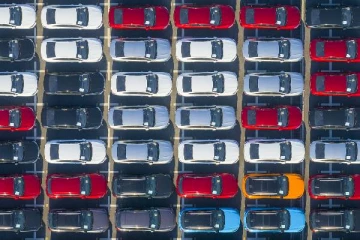 ட்ரம்பால் பேரிடியை எதிர்கொண்ட பிரித்தானியா மற்றும் ஐரோப்பிய கார் ஜாம்பவான்கள்