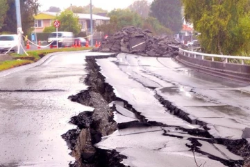 இந்தோனேசியாவில் சக்திவாய்ந்த நிலநடுக்கம்! 5.9 ஆக பதிவு