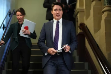 தலைவர் பதவியிலிருந்து ஜஸ்டின் ட்ரூடோவை நீக்க திட்டமிட்டுவரும் கட்சியினர்