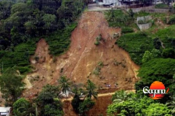 අනේ අපොයි නිවසක් මතට පස් කන්දක් කඩා වැටේ