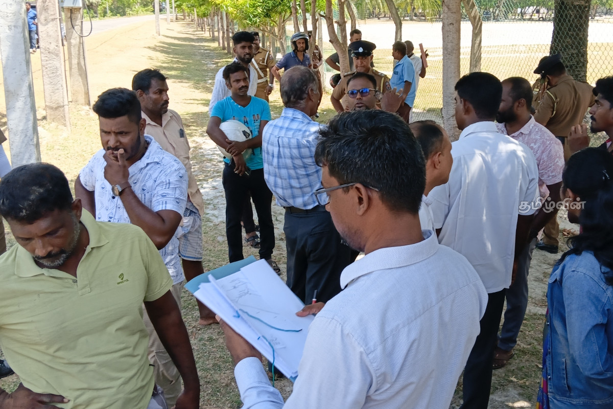 யாழில் காணி சுவீகரிப்பு நடவடிக்கை இடைநிறுத்தம் - உரிமையாளரின் இறுதி முடிவு | Land Acquisition Activities In Jaffna Suspended யாழில் காணி சுவீகரிப்பு நடவடிக்கை இடைநிறுத்தம் - உரிமையாளரின் இறுதி முடிவு | Land Acquisition Activities In Jaffna Suspended