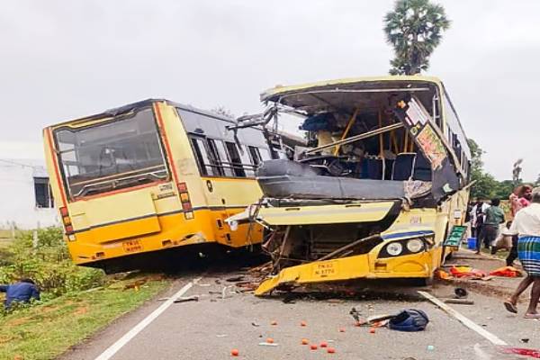 மதுரையில் ஆம்னி பேருந்து மோதி விபத்து - 3 பேர் பலி, 15 பேர் காயம் | Omni Bus Collides With Truck In Madurai