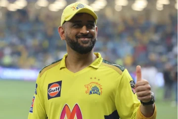 புதிய சாதனையை நிகழ்த்திய கேப்டன் தோனி - டி20 போட்டிகளில் முதலிடம்