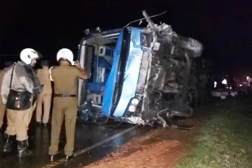 யாழில் இருந்து கொழும்பு நோக்கிப் பயணித்த பேருந்து விபத்து