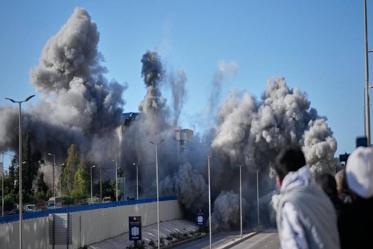 லெபனானில் இடம்பெற்ற தாக்குதலில் நால்வர் பலி | Four Killed In Attack In Lebanon