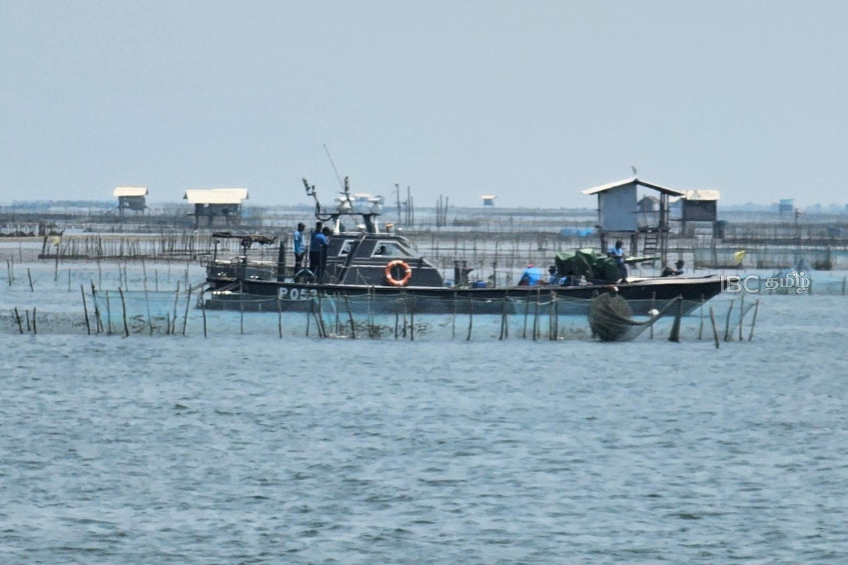 யாழில் படகு விபத்து...! நீரில் மூழ்கிய பலர் - மீட்பு நடவடிக்கை தீவிரம் | Jaffna Kurunagar Boat Capsizes One Dead