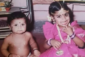 இந்த புகைப்படத்தில் இருக்கும் முன்னணி நட்சத்திரம் யார் தெரியுமா.. இதோ பாருங்க