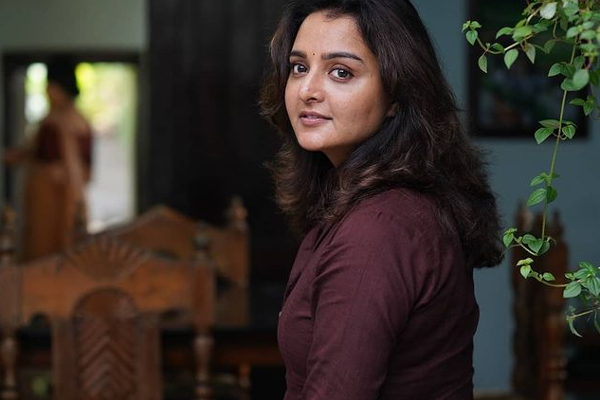 அஜித்தின் “ஏகே 61” படப்பிடிப்பில் தற்போது வெளியான பரபரப்பு தகவல்! | Ajith S Ak 61 Shoot