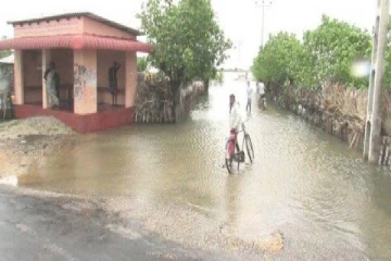 யாழில் சீரற்ற வானிலைக் காரணமாக பாதிக்கப்பட்டோர் எண்ணிக்கை அதிகரிப்பு