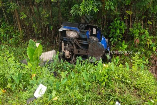 வெலிகம பகுதியில் ரயிலுடன் மோதிய முச்சக்கர வண்டி! பரிதாபமாக உயிரிழந்த சாரதி | Auto Collided With A Train In Weligama Area Died