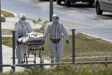 ரஷ்யாவில் மீண்டும் புதிய உச்சத்தைத் தொட்டும் நாளாந்தம் மரண எண்ணிக்கை!