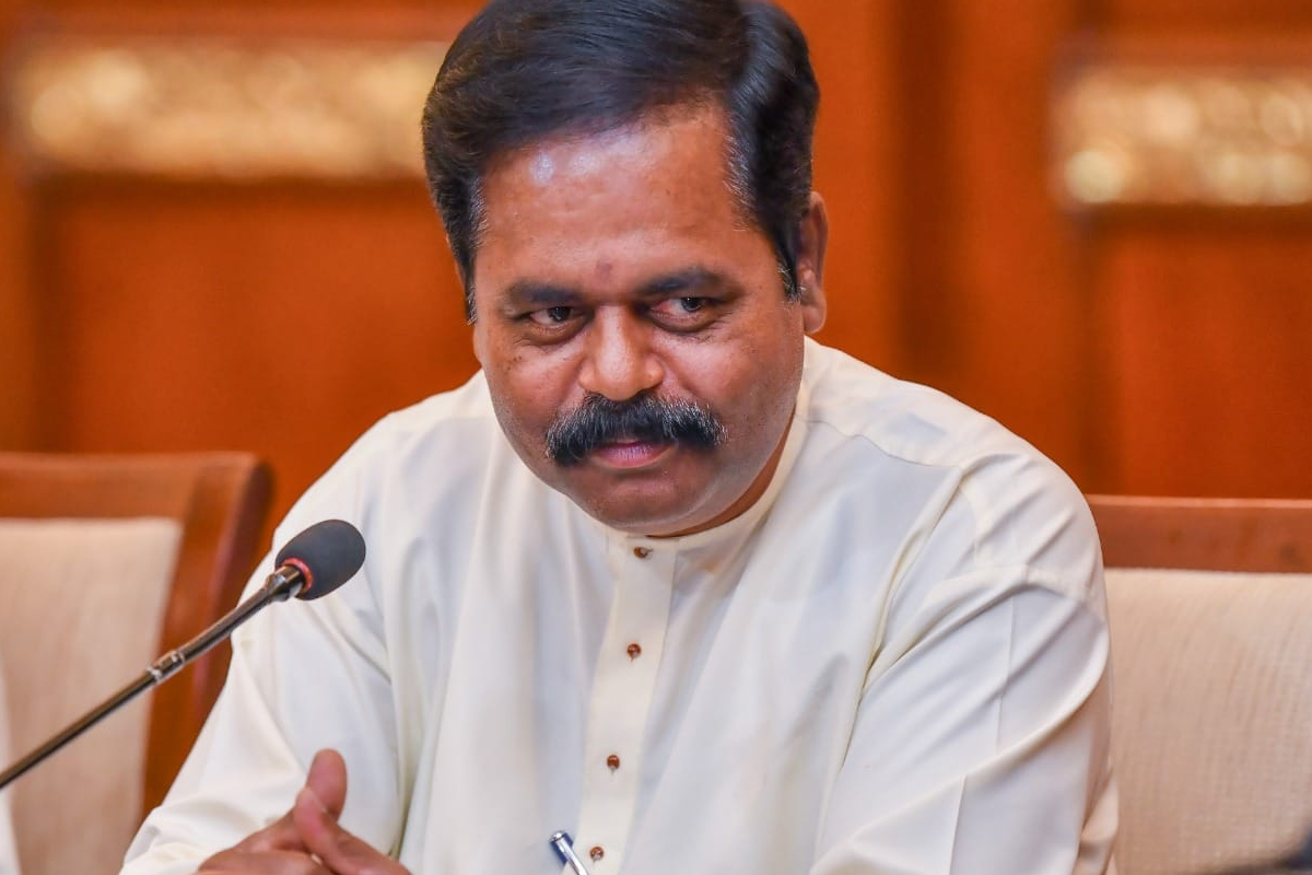 செம்மணி அச்சத்தில் பின்வாங்கும் அநுர அரசாங்கம்! சிறீதரன் குற்றச்சாட்டு | Anura Government Retreats Due To Fear Of Red Tide