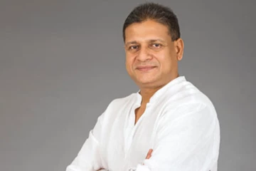 ஜே.வி.பி கட்சியின் உறுப்பினர்கள் வரி ஏய்ப்பில் ஈடுபடுவதாக குற்றச்சாட்டு