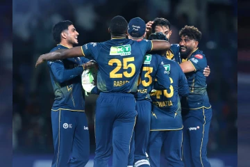 டெல்லிக்கு எதிராக த்ரில் வெற்றி: IPL 2026-ல் முதல் வெற்றியை பெற்ற குஜராத்