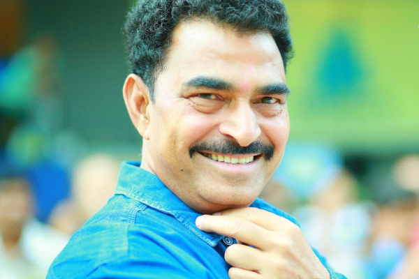 விஜய் பட நடிகர் பணமோசடி.. புகார் அளித்த இயக்குனர். | Director Sachin Filed Complaint Against Sayaji