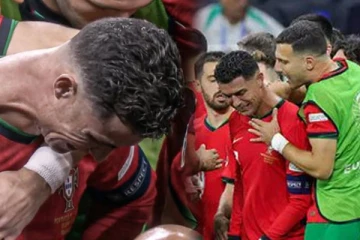 இருபது வருட சகாப்தத்தை முடித்துக்கொண்ட ரொனால்டோ