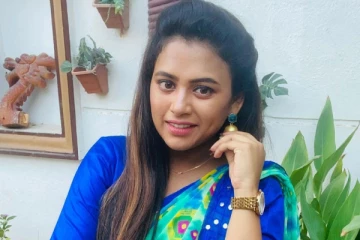 பாவாடை தாவணியில் பாரதி கண்ணம்மா பரினா.. புகைப்படங்களுடன் இதோ