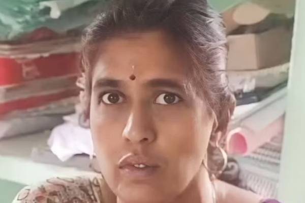 காசு கொடுத்தால்தான் காரியம் நடக்கும் - விவசாயிடம் லஞ்சம் கேட்டு சிக்கிய பெண் விஏஓ! - தமிழ்நாடு