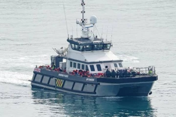 பிரித்தானியாவுக்குள் நுழையும் நிலையில் உடல் நசுங்கி பலியான பெண்: மீட்கப்பட்ட 34 பேர்கள்