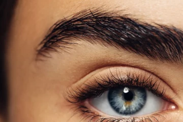 புருவங்கள் நன்கு அடர்த்தியாக வளர வேண்டுமா? இதோ சூப்பரான அழகு குறிப்புகள்