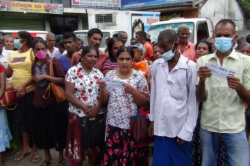 மதுபானசாலையை திறப்பதற்கு அனுமதி வழங்க வேண்டாம் என வலியுறுத்தி போராட்டம்(Video)