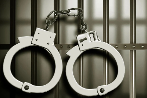 ஹோட்டல் உரிமையாளர் கொலை; இருவர் கைது! | Hotel Owner Murdered Two Arrested