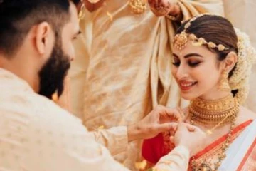 ஹனிமூனில் எடுத்த பிகினி போட்டோவை வெளியிட்ட நாகினி மௌனி ராய்