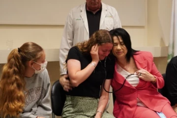 கொல்லப்பட்ட தாயின் இதயத்துடிப்பை மீண்டும் கேட்டு கண்ணீர் வடித்த மகள்கள்: நெகிழவைத்த ஒரு சம்பவம்