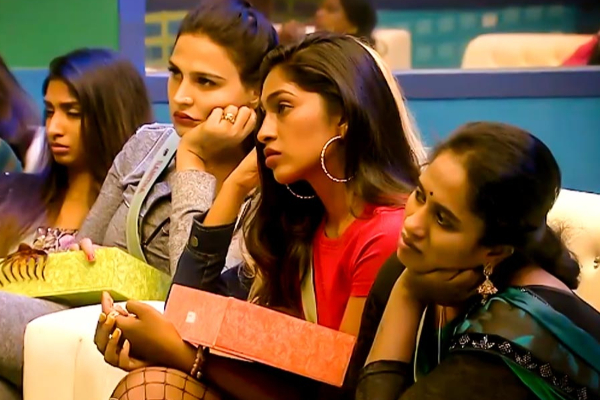 தவிடுபொடியான கனவு; வாயாடியை தூக்கிய பிக் பாஸ்; உறுதியாக வெளியேறும் இவ் வார போட்டியாளர்! | The Big Boss Who Lifted Definitely Out This Week தவிடுபொடியான கனவு; வாயாடியை தூக்கிய பிக் பாஸ்; உறுதியாக வெளியேறும் இவ் வார போட்டியாளர்! | The Big Boss Who Lifted Definitely Out This Week