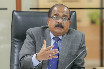 අපි බලයට ආව දවසෙ ඉඳන් ජාතික ආරක්ෂාව ඉහළම මට්ටමින් තහවුරු කරලා තියෙනවා යම් ප්‍රශ්නයක් ඇති වුණා ඒවත් දැන් සමථයකට පත් කරලා තියෙනවා - ආරක්ෂක නි. අමාත්‍ය