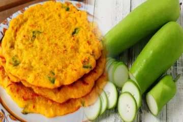 வீட்டில் சுரக்காய் இருக்கா? அப்போ சுவையான ஆரோக்கியமான அடை இப்படி செய்ங்க