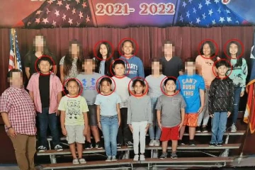 ஒரே வகுப்பு மாணவர்கள்... நொறுங்க வைக்கும் ஒற்றைப் புகைப்படம்: டெக்சாஸ் துப்பாக்கிச் சூட்டின் கோர பின்னணி