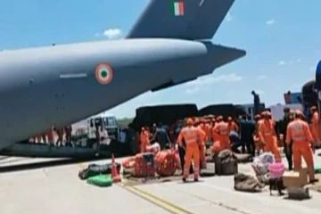 யாஸ் புயல் முன்னெச்சரிக்கை..! தேசிய பேரிடர் மீட்பு குழு விரைவு..!