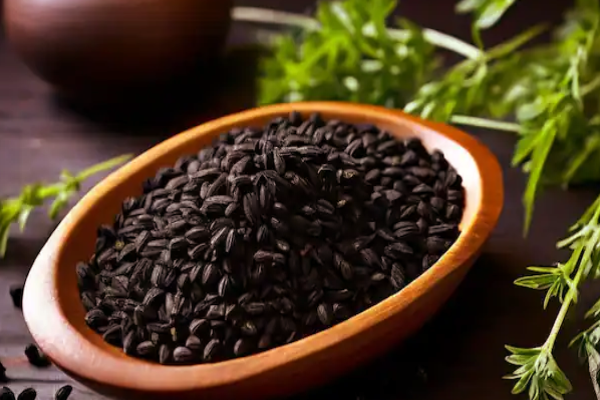 கல்லீரலை பாதுகாக்கும் இந்த சிறிய விதை - வாரம் இரு முறை சாப்பிடுங்க | Benefits Of Kalonji Nigella Sativa Seeds In Tamil
