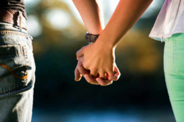 மைனர் சிறுமியுடன் காதல்; மாணவியை கடத்திய 17 வயது காதலன்! | Love Affair With A Minor Girl Boyfriend Kidnap