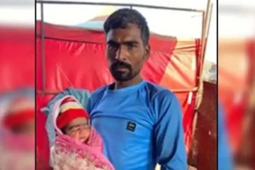 பாகிஸ்தான் வர அனுமதி மறுத்த அதிகாரிகள் - கர்ப்பிணிக்கு எல்லையில் பிறந்த குழந்தை