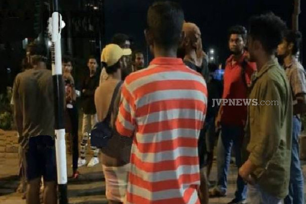 ஜனாதிபதி செயலகத்திற்கு முன் பதற்ற நிலை! இராணுவம் நள்ளிரவில் குவிப்பு | Tension In Front Presidential Secretariat Midnight
