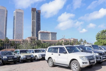 வாகனங்களை ஏலத்தில் விற்றதால் அரசாங்கத்திற்கு பல மில்லியன் ரூபாய் இழப்பு