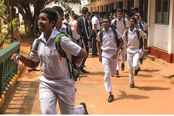 பாடசாலை மாணவர்களிடையே பரவும் நோய் | Communicable Disease Among School Students