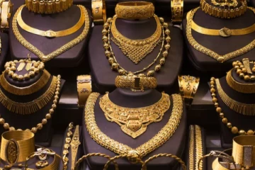 சரமாரியாக எகிறிய தங்கம் விலை - நகை பிரியர்கள் ஷாக்!