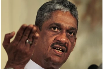 அவரை நினைக்கும் பொது குமட்டல் வருகிறது; எம்.பி ஆவேசம்!